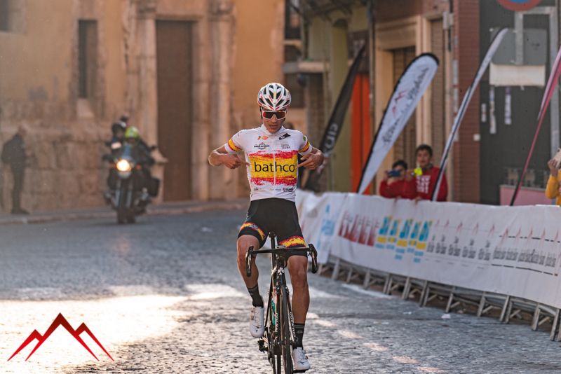 Trofeo-Victor-Cabedo-Juan-Ayuso-Victoria-Segorbe